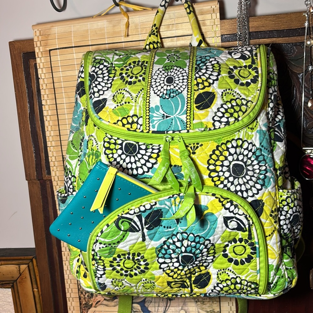 Vera Bradley Backpack Limes Up Quilted Fabric 13”Hx11”Lx4.5”D Needs Strap Sewn